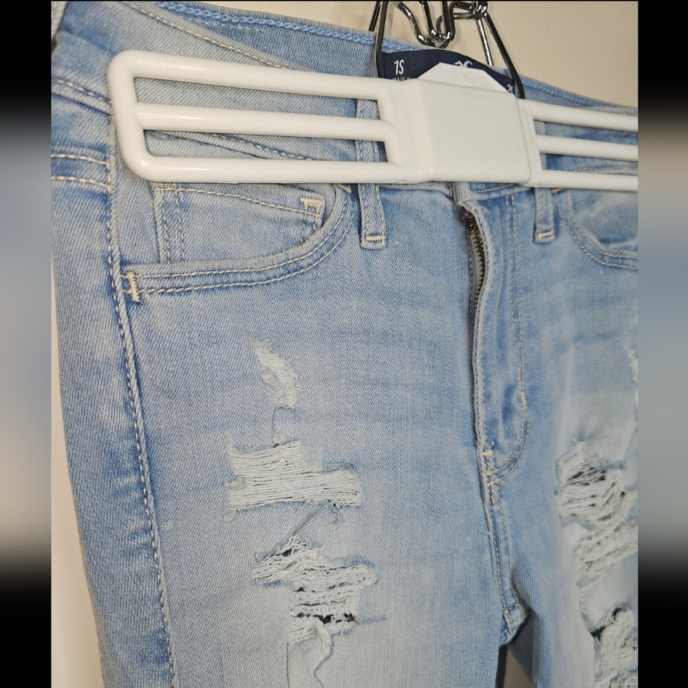 Hollister Destressed Super Skinny High Rise Jeans size 1